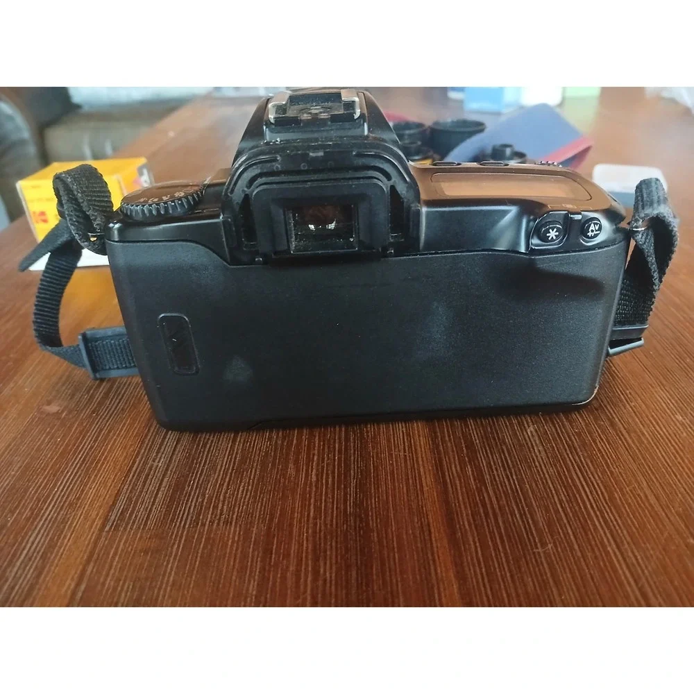 Canon EOS Rebel XS X S UNTESTED‎ 35mm Camera As-is with Accessories No Lens B3